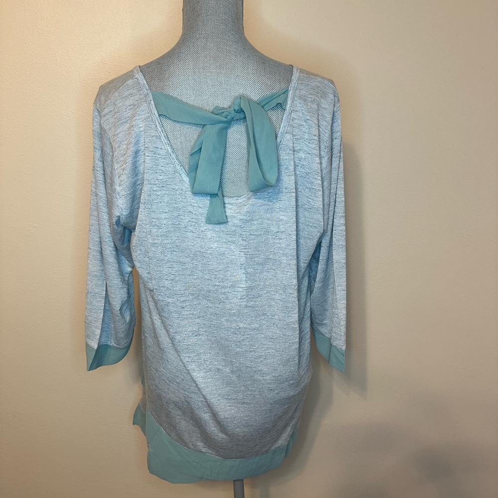 NWT Simply Noelle Top